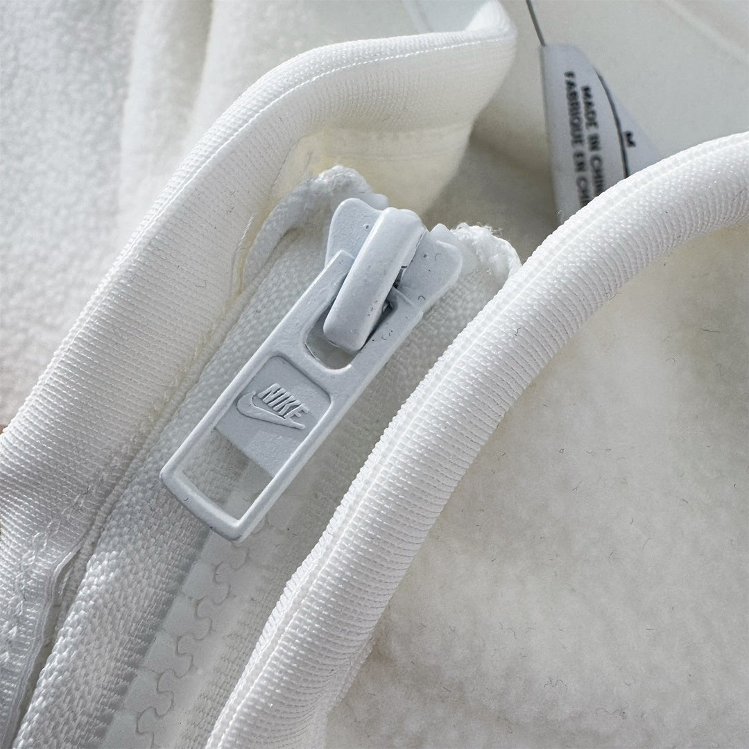 Jaqueta Nike Sportswear Club Fleece - Branca