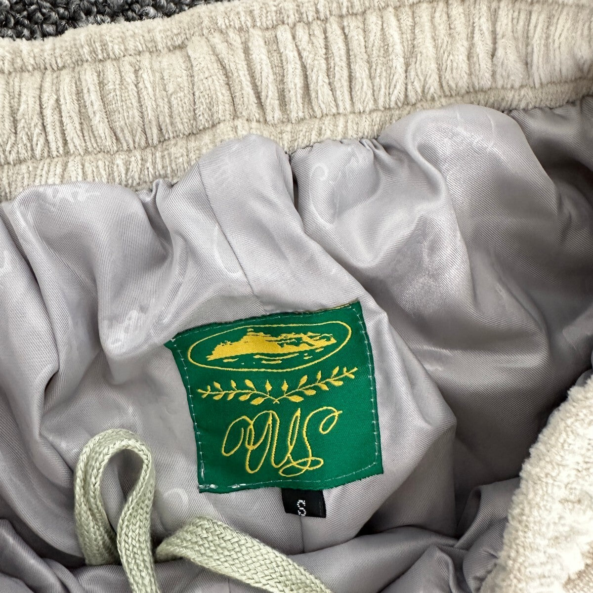 Calça Corteiz VVS Uptown Velour Track Bege