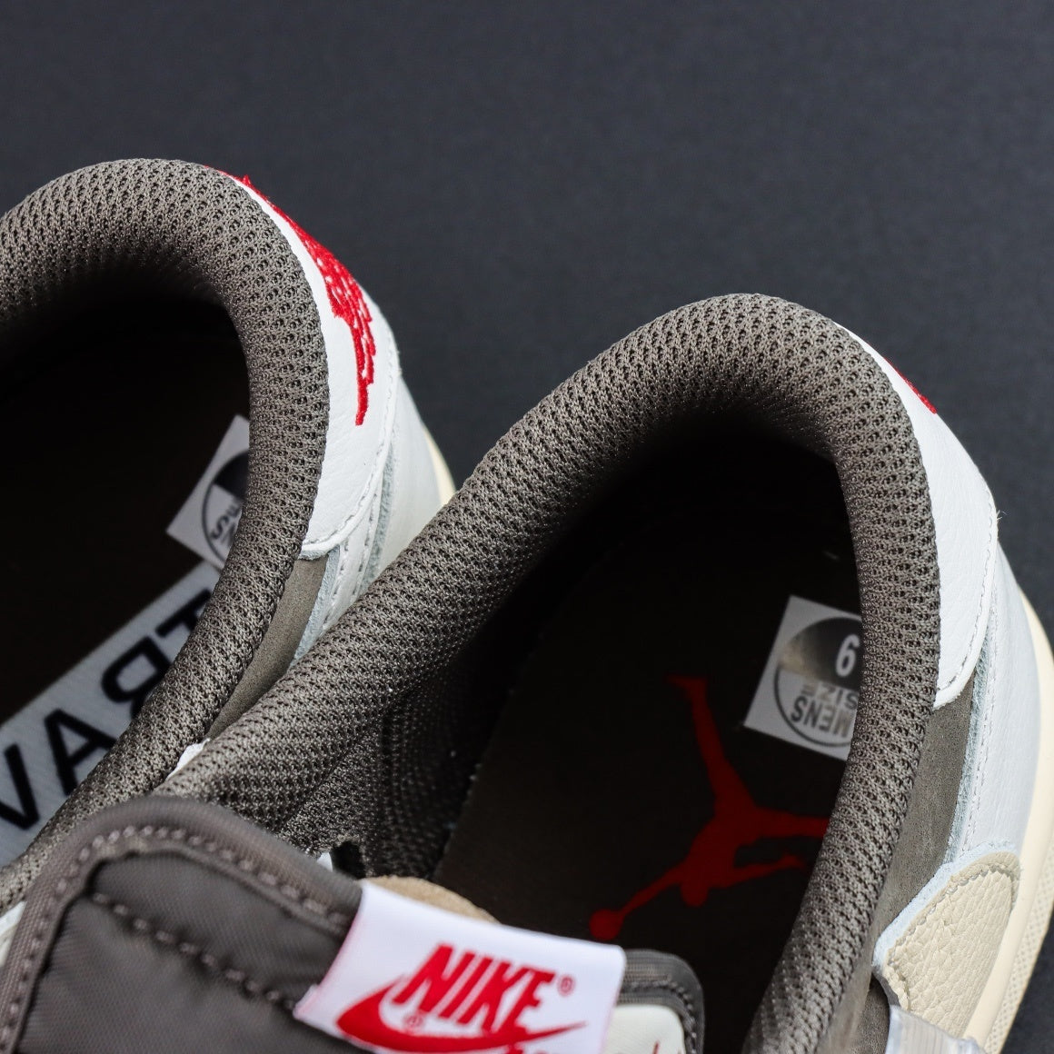 Air Jordan Low x Travis Scott - Reverse Morcha