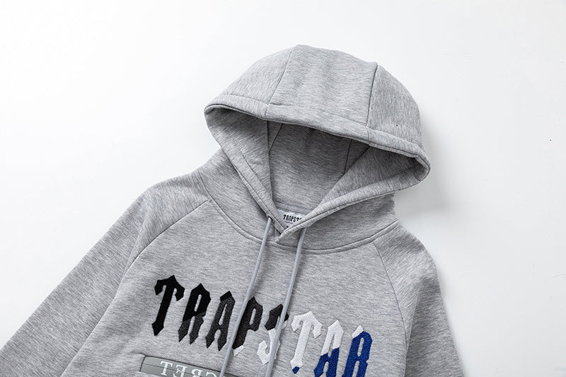 Conjunto TrapStar Chenille Decoded 2.0 - Cinza/Preto/Azul