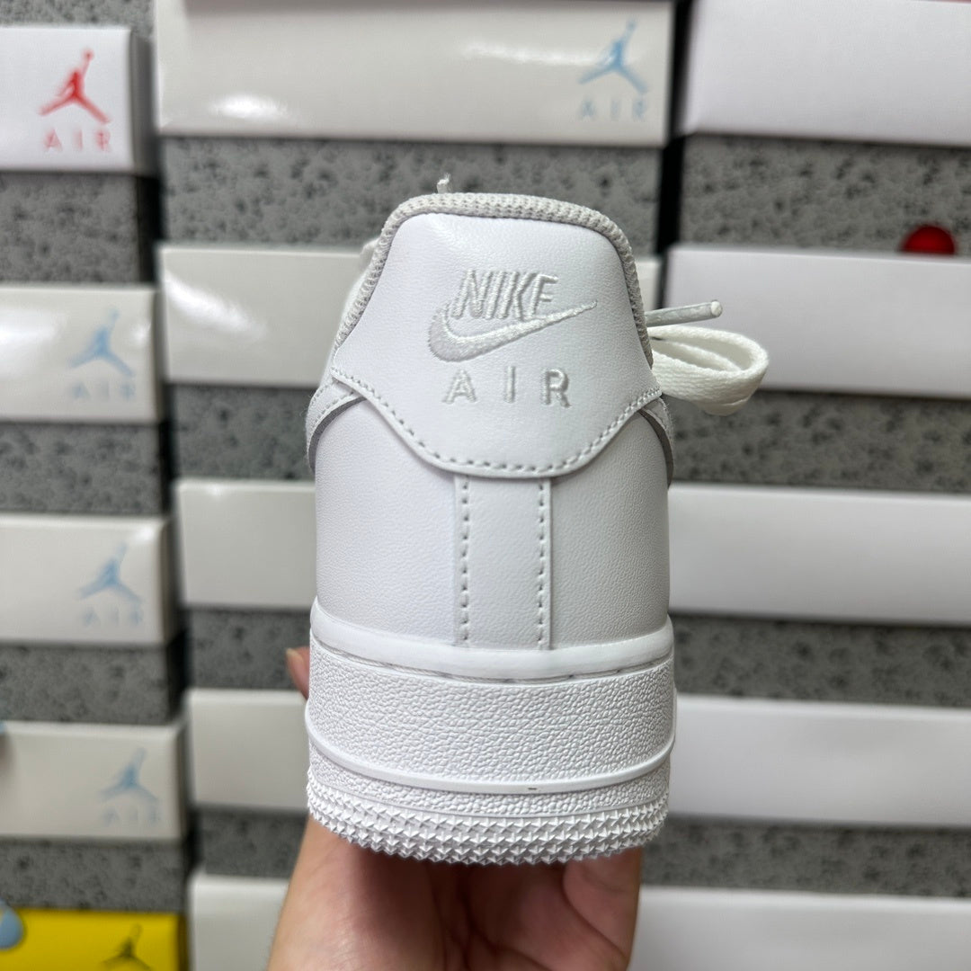 Air Force 1 Low White