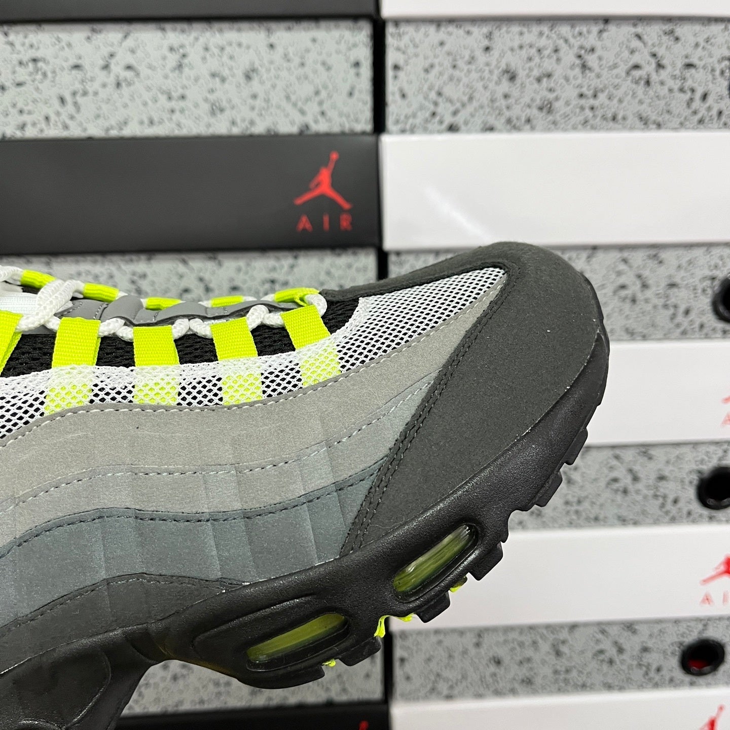 Nike Air Max 95 Neon