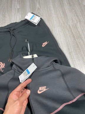 Nike Tech Fleece x Syna World - Life of Syn