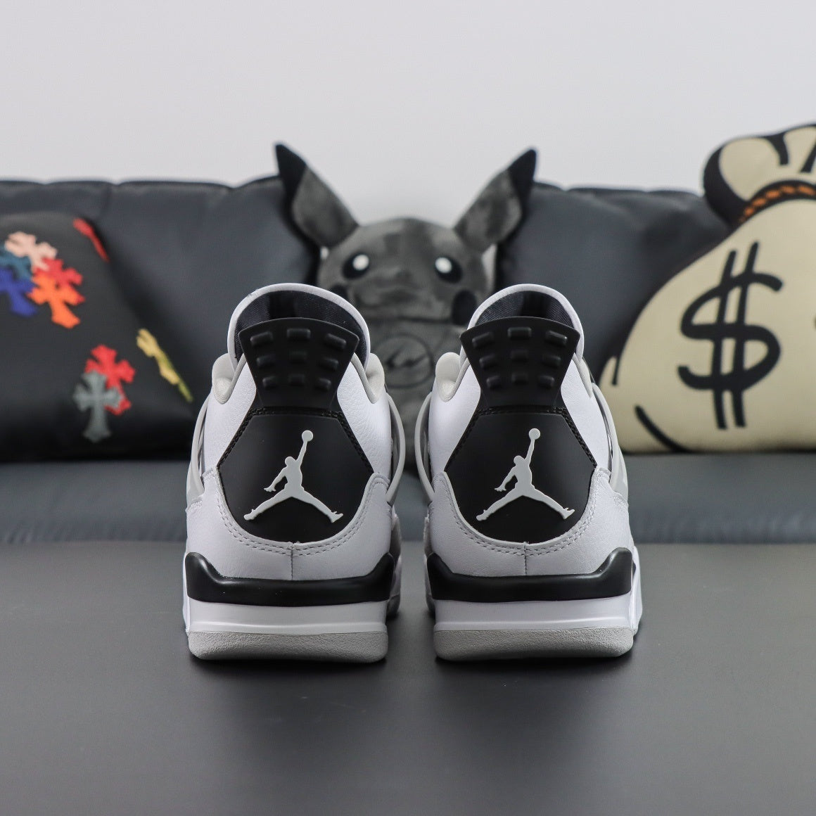 Air Jordan 4 Retro Military Black