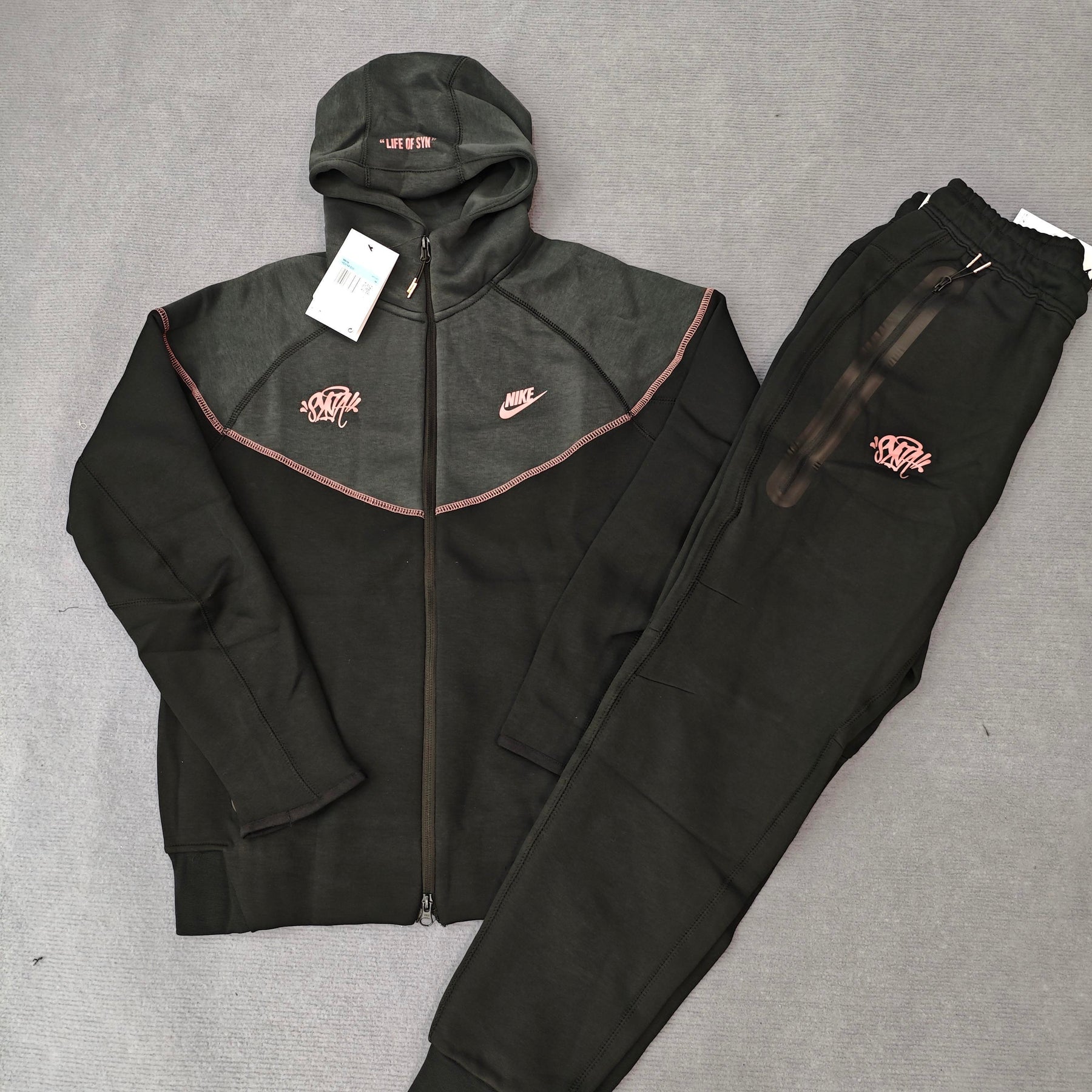 Nike Tech Fleece x Syna World - Life of Syn