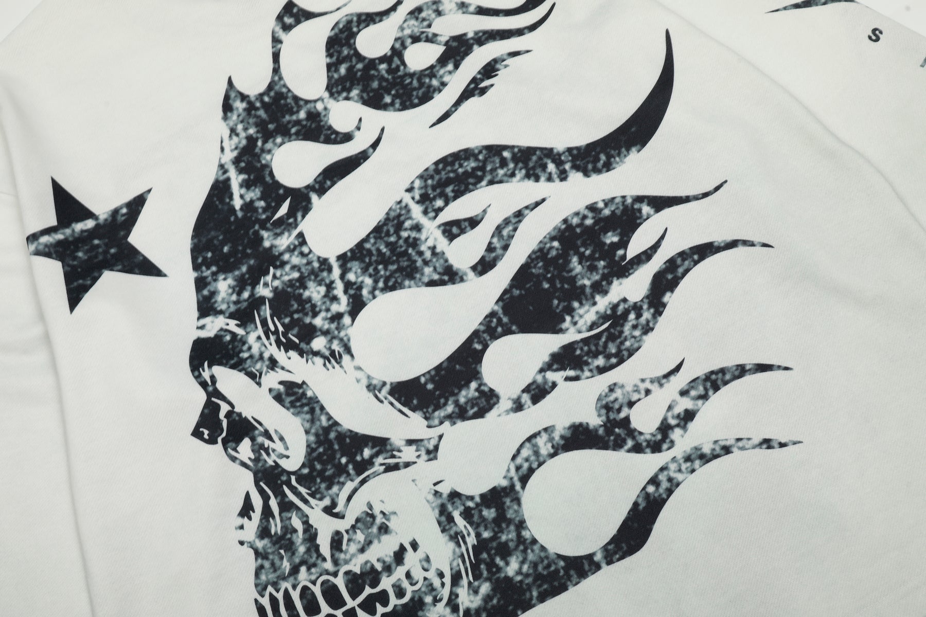 Hellstar Camisa Longa - Pitbull