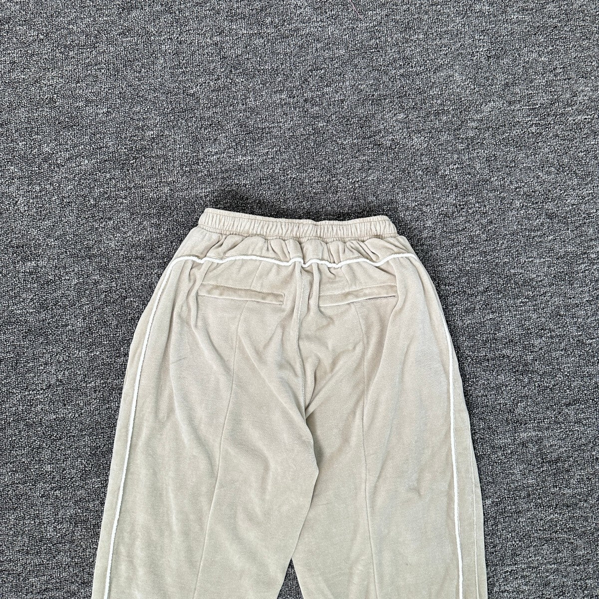 Calça Corteiz VVS Uptown Velour Track Bege