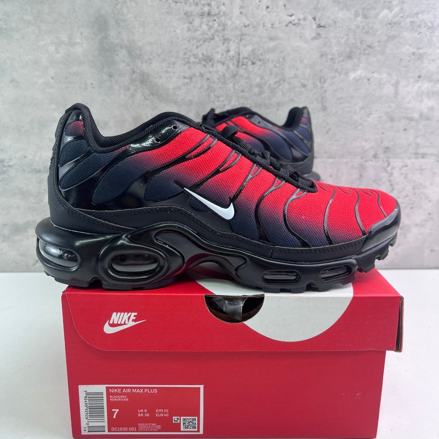 Air Max TN Plus 'Deapool'