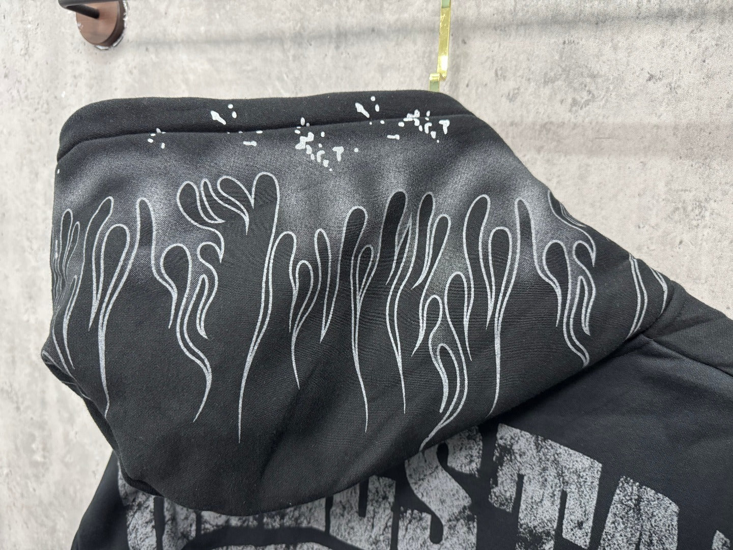 Moletom Hellstar - Preto/Flame