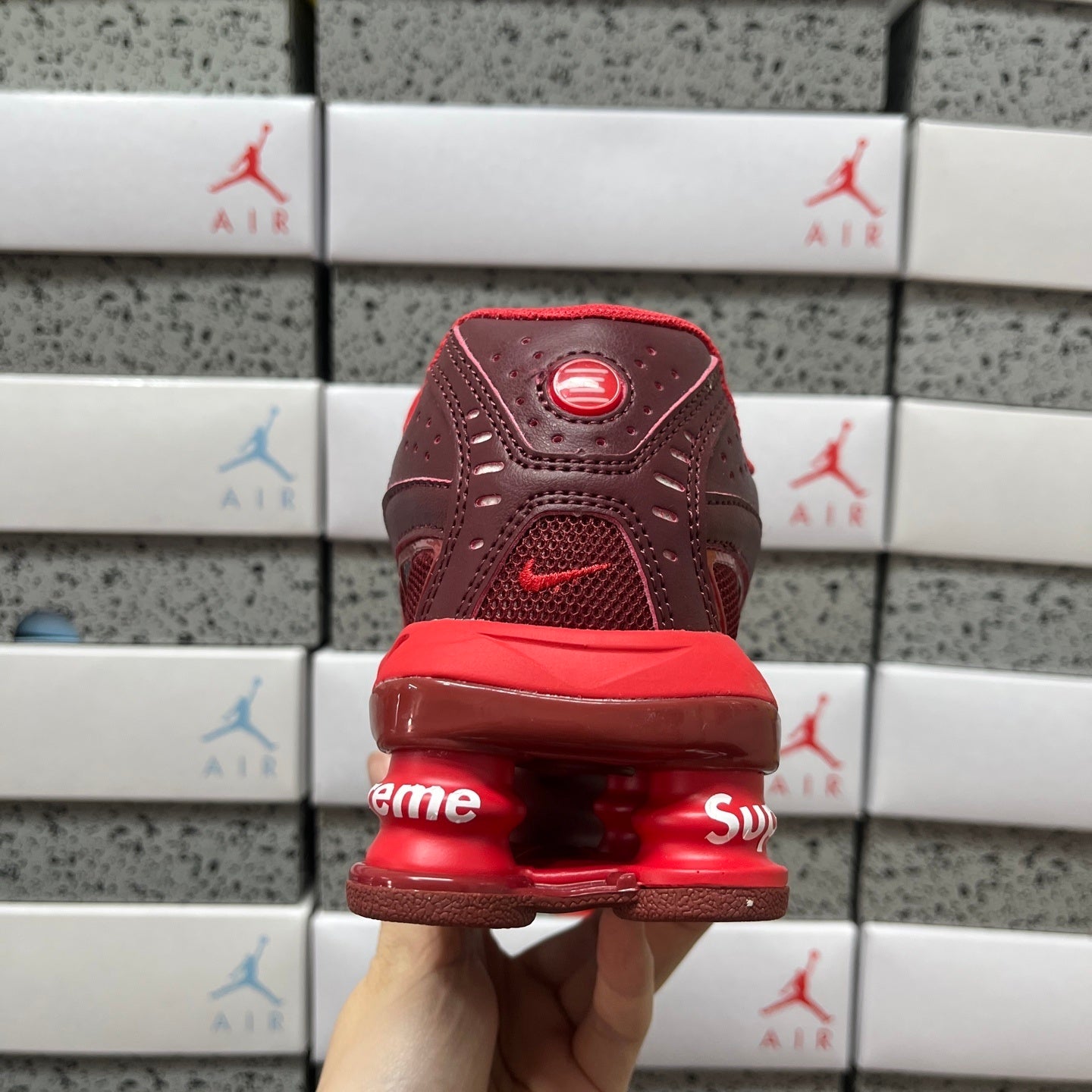 Supreme x Nike Shox Ride 2 Vermelho
